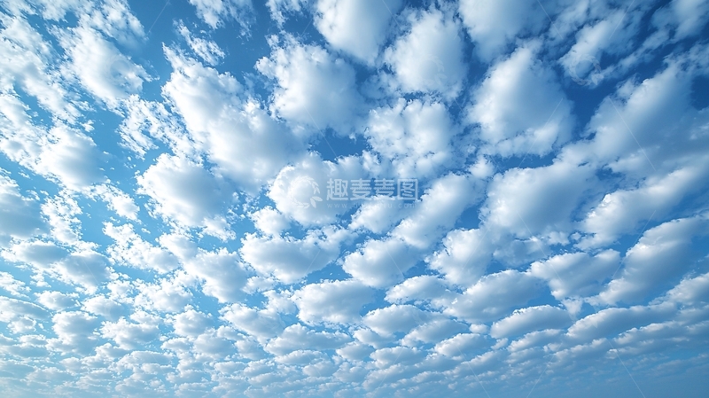 高清大图下载【趣麦麦图】棉花糖般的云朵布满天空