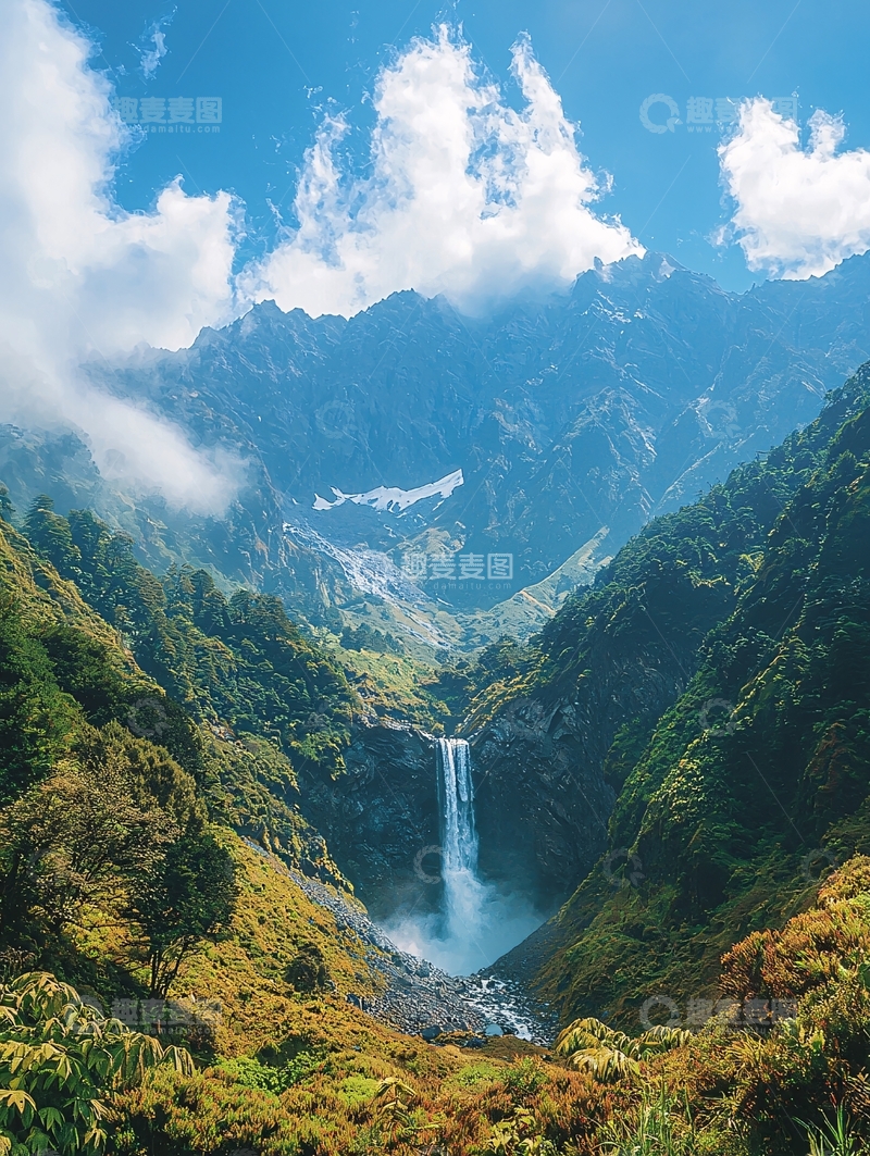 高清大图下载【趣麦麦图】壮丽瀑布山谷云雾缭绕