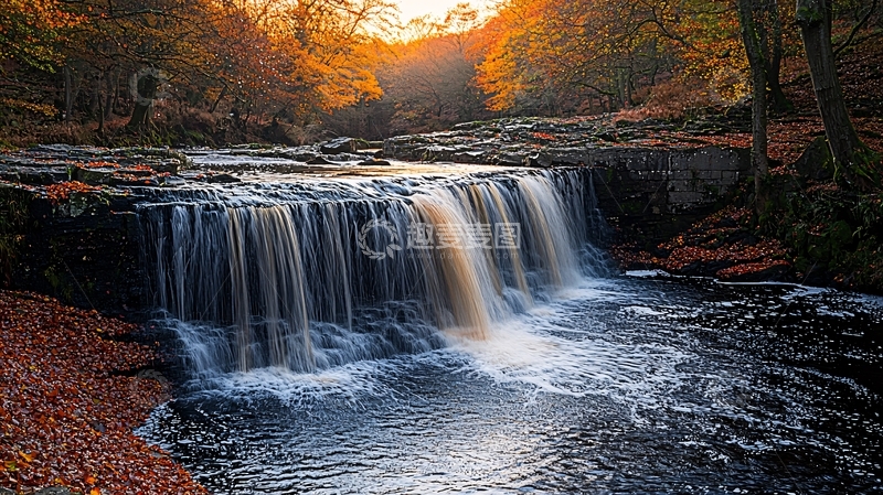 高清大图下载【趣麦麦图】秋日瀑布流水美景