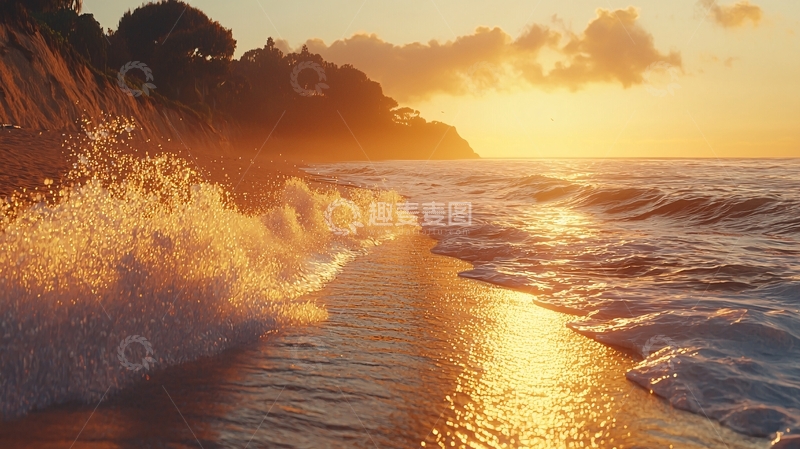 高清大图下载【趣麦麦图】金色阳光洒在海面上