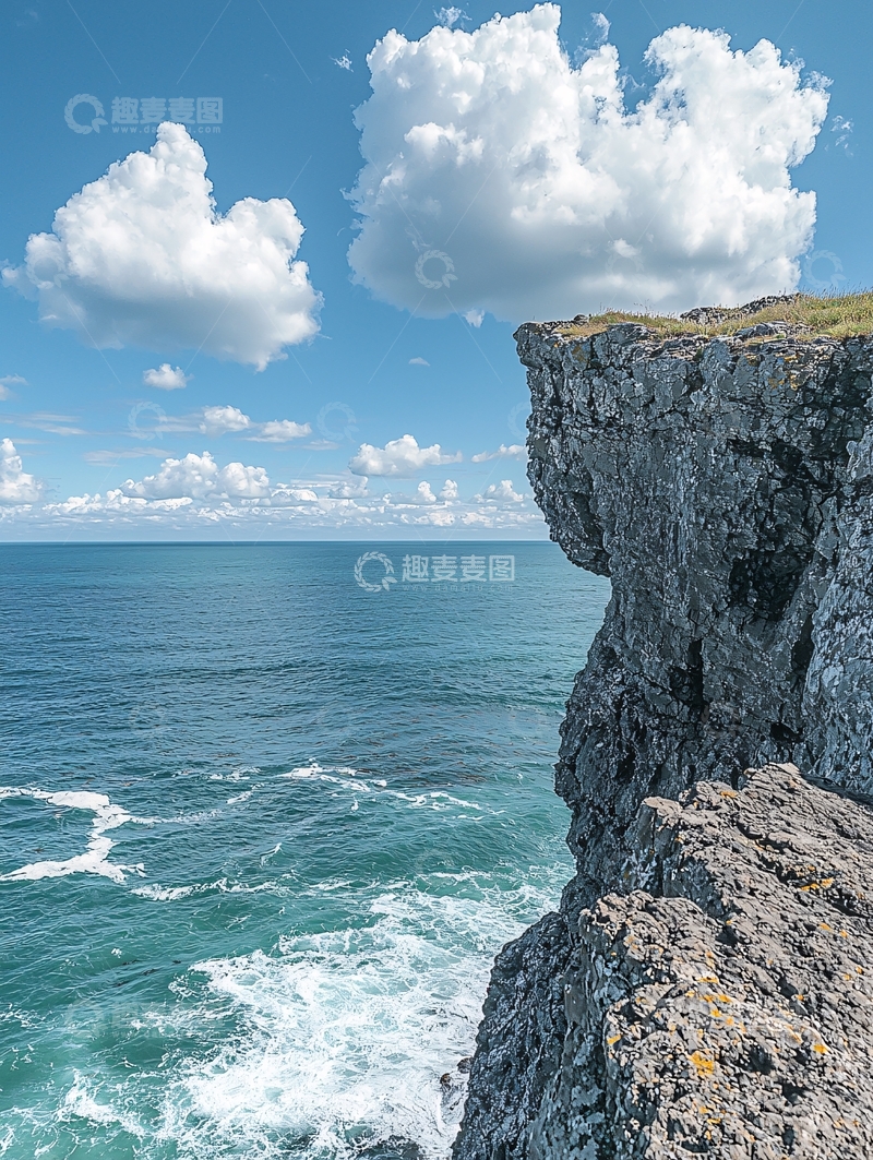 高清大图下载【趣麦麦图】海岸悬崖碧海蓝天白云