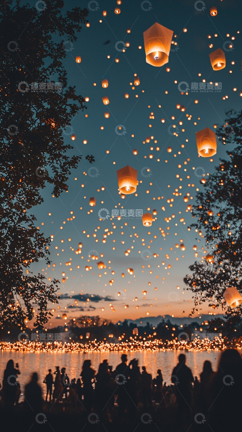 高清大图下载【趣麦麦图】夜空飞舞的许愿灯