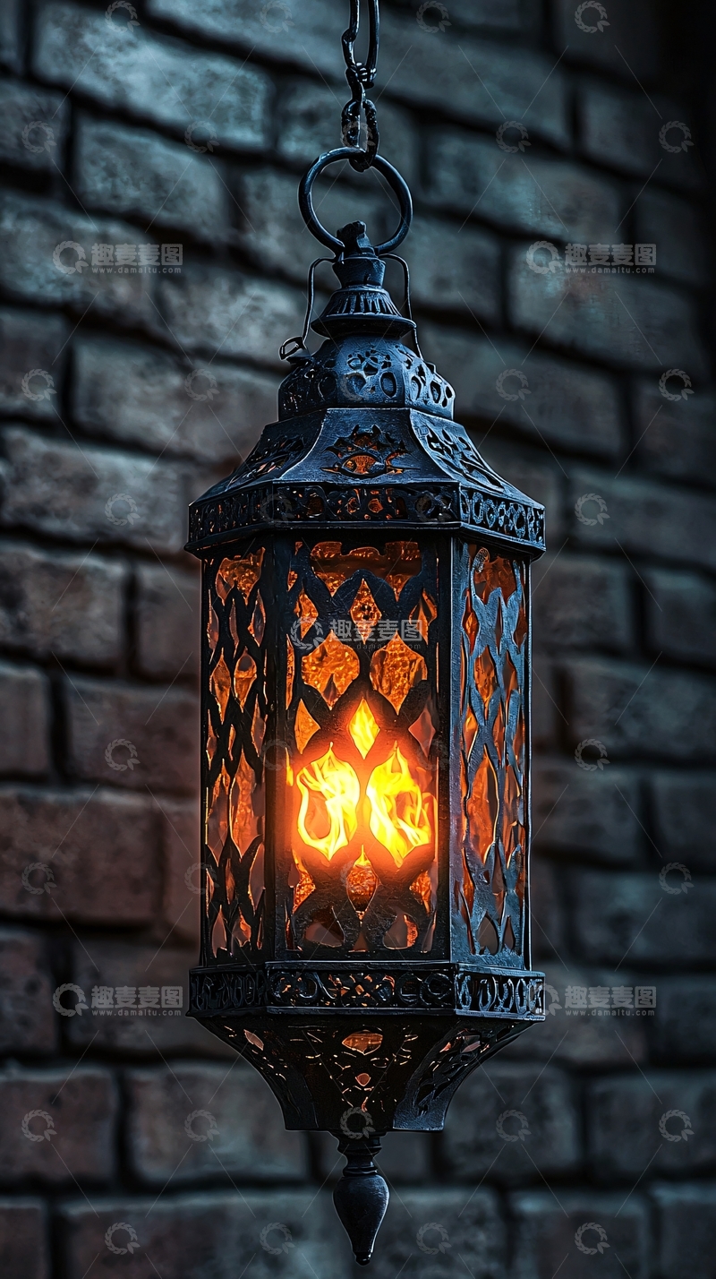 高清大图下载【趣麦麦图】悬挂的装饰铁艺灯笼
