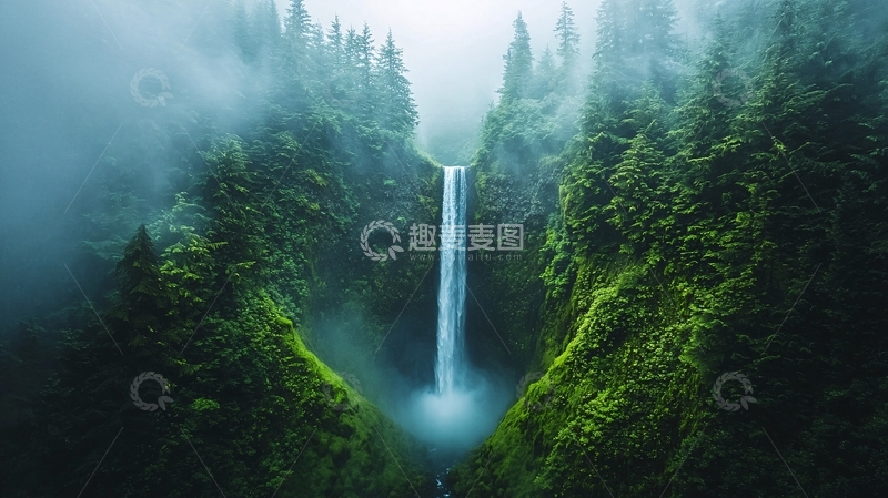 高清大图下载【趣麦麦图】绿意葱茏的瀑布美景