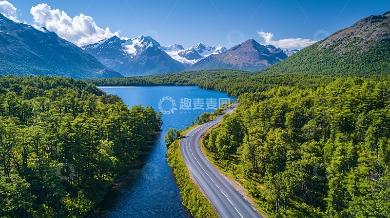 高清大图下载【趣麦麦图】湖光山色与蜿蜒公路