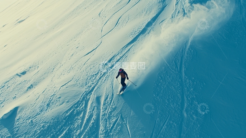 高清大图下载【趣麦麦图】雪山滑雪