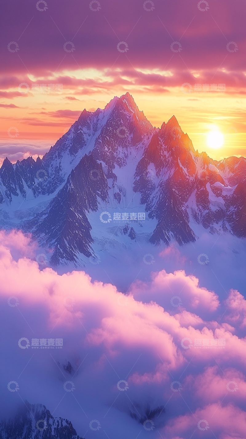 高清大图下载【趣麦麦图】雪山日出云海