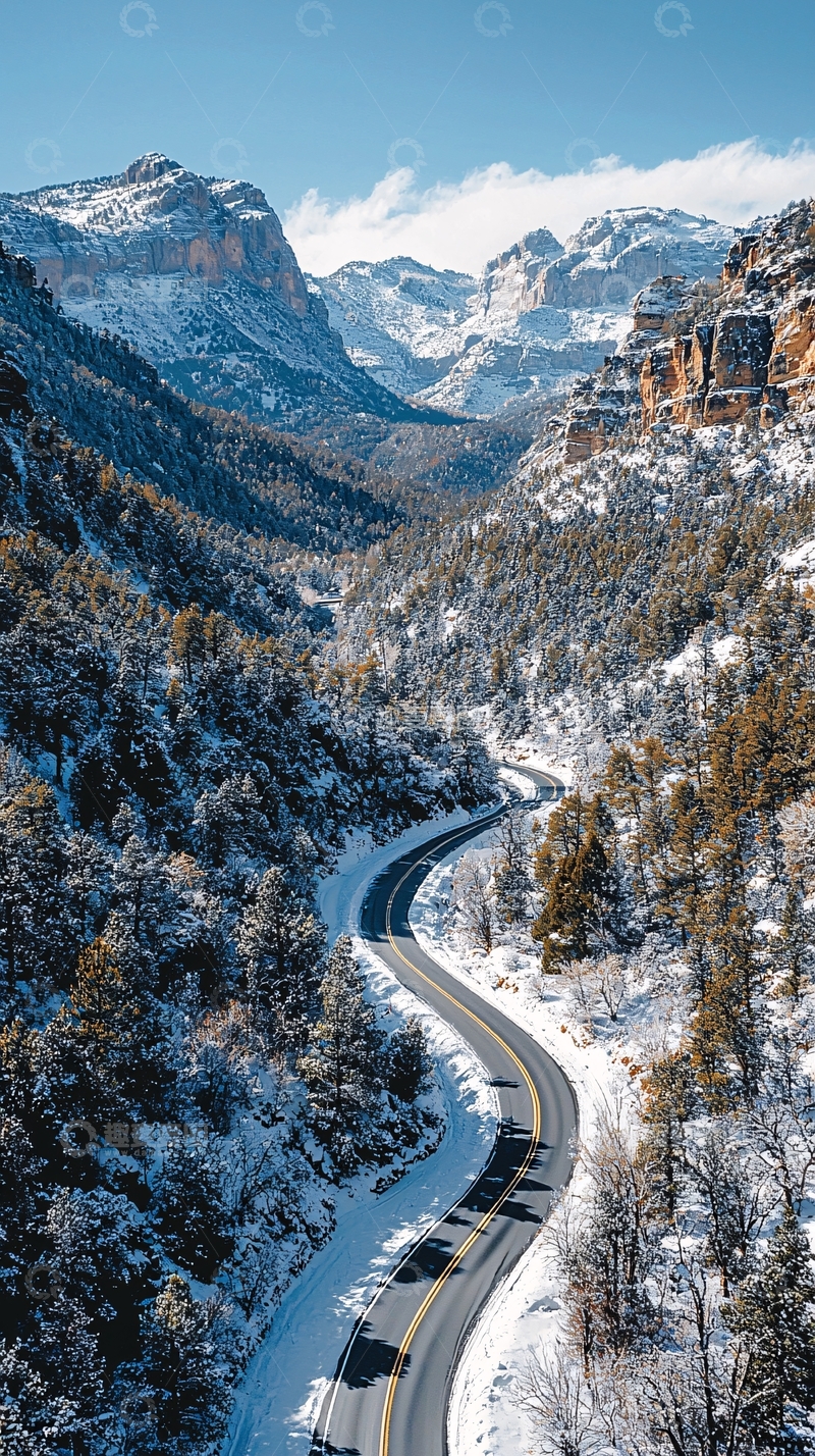 高清大图下载【趣麦麦图】雪山蜿蜒公路风景