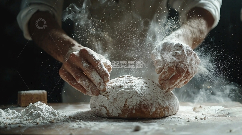 高清大图下载【趣麦麦图】烘焙师双手沾满面粉揉面团