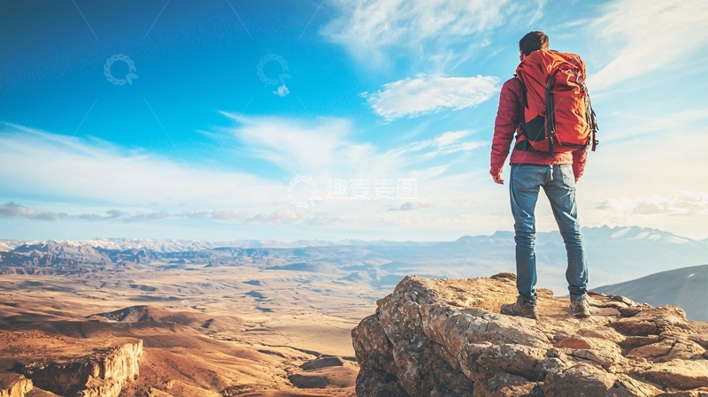高清大图下载【趣麦麦图】背包客