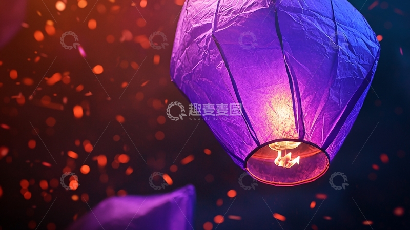 高清大图下载【趣麦麦图】夜空中飞舞的紫色孔明灯