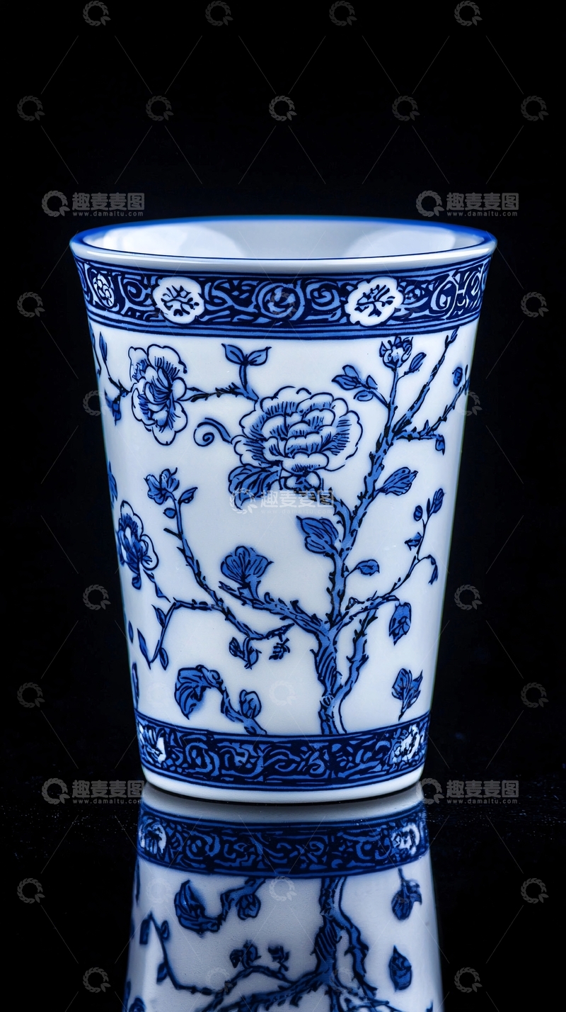 高清大图下载【趣麦麦图】青花瓷杯