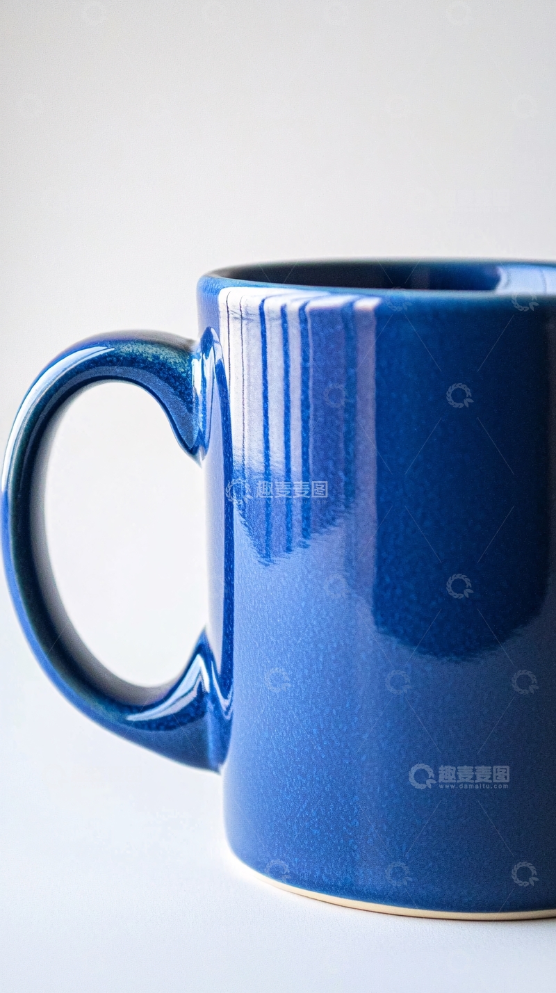 高清大图下载【趣麦麦图】蓝色陶瓷马克杯