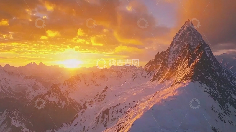 高清大图下载【趣麦麦图】日出雪山壮丽景色
