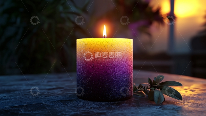 高清大图下载【趣麦麦图】夜晚户外紫渐变色蜡烛