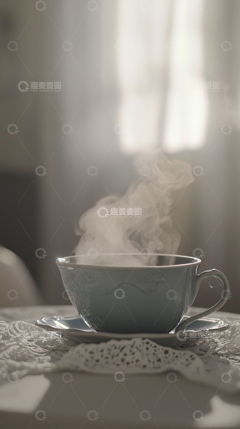 高清大图下载【趣麦麦图】蓝白瓷杯热气腾腾
