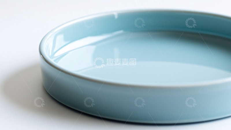 高清大图下载【趣麦麦图】浅蓝色陶瓷圆形托盘