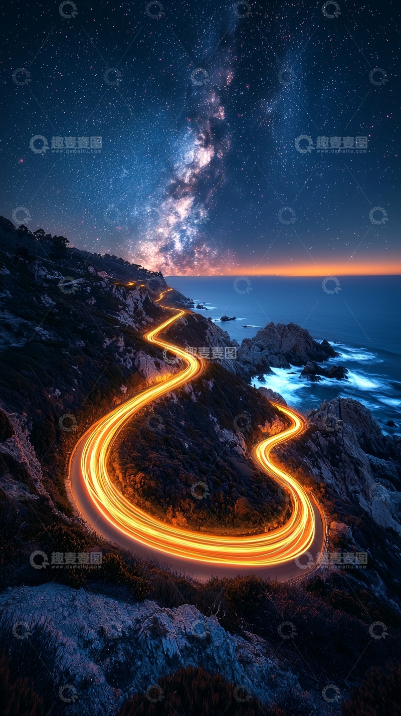 高清大图下载【趣麦麦图】夜空下的蜿蜒公路