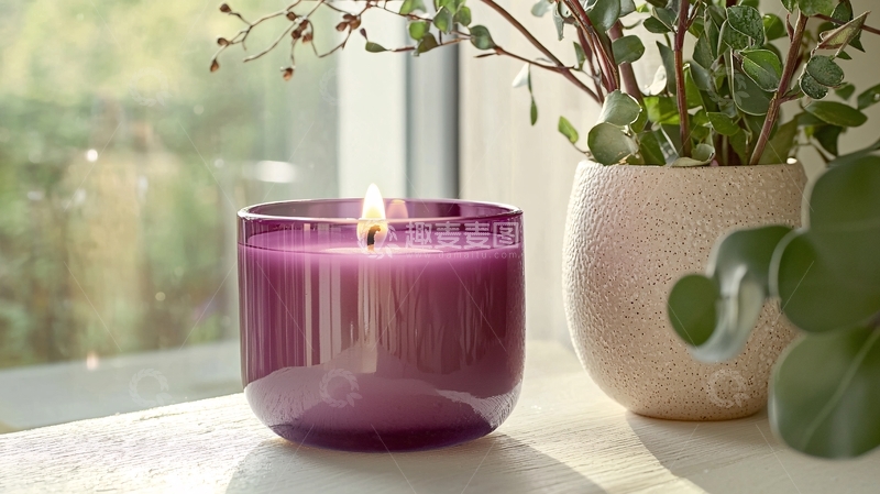 高清大图下载【趣麦麦图】紫色香薰蜡烛