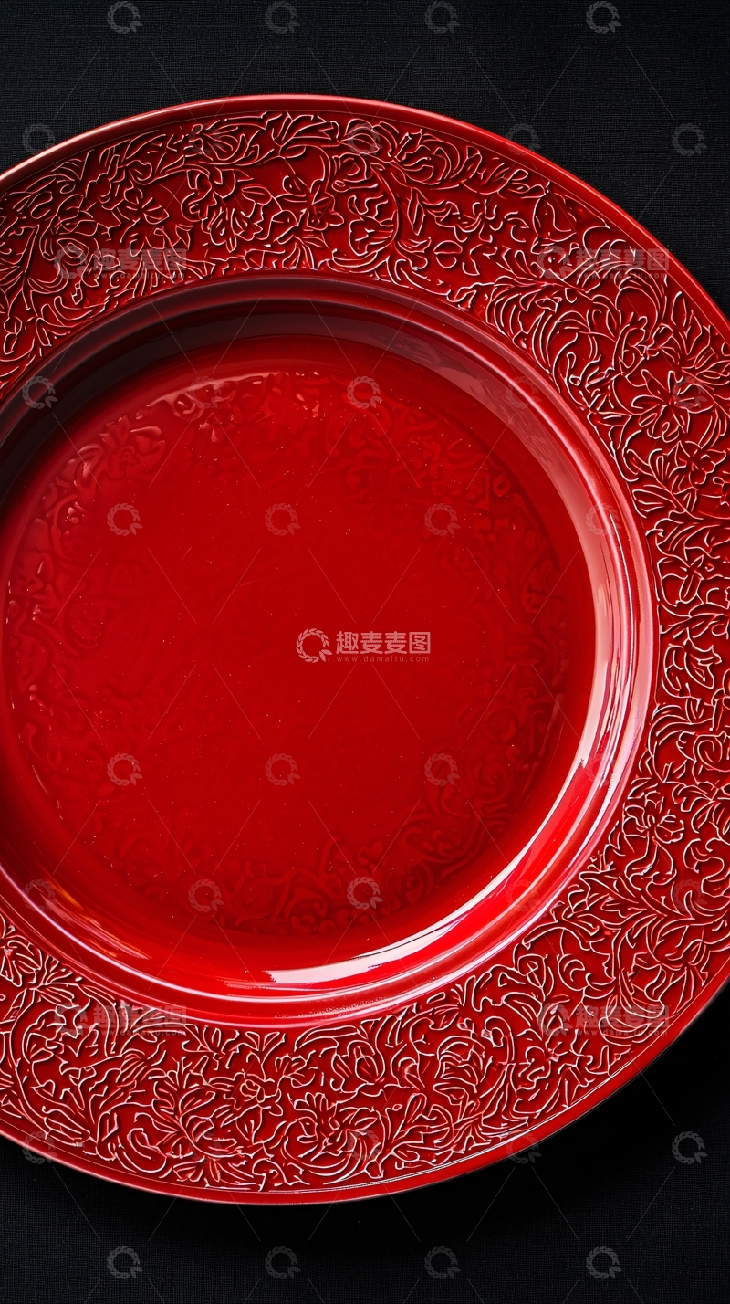 高清大图下载【趣麦麦图】红色雕花餐盘