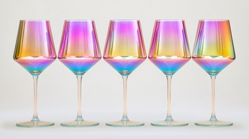 彩虹渐变红酒杯