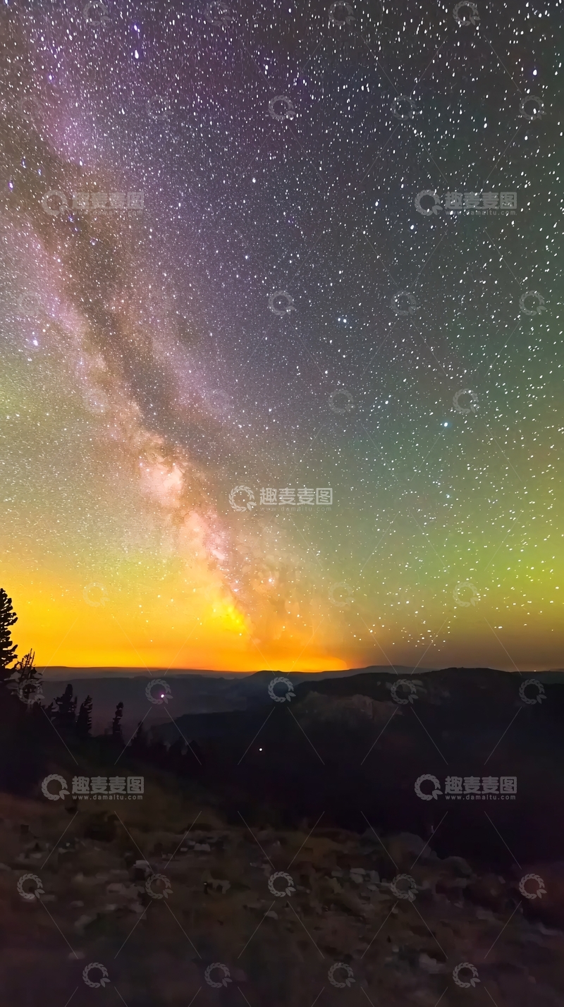 高清大图下载【趣麦麦图】星空银河极光