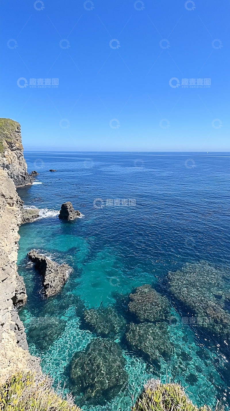 高清大图下载【趣麦麦图】碧海蓝天悬崖峭壁