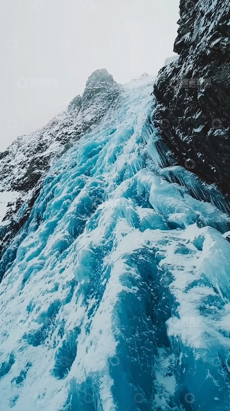 高清大图下载【趣麦麦图】冰雪蓝瀑布