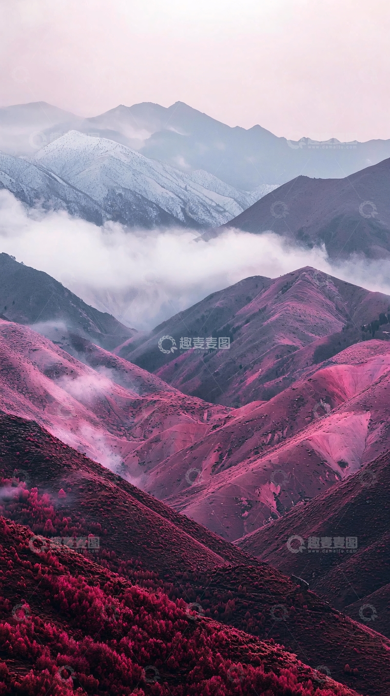 高清大图下载【趣麦麦图】梦幻紫色山脉