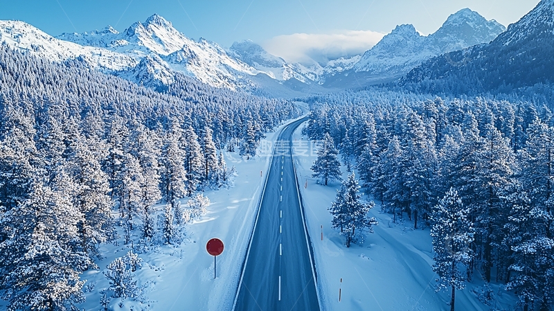 高清大图下载【趣麦麦图】雪山下的公路