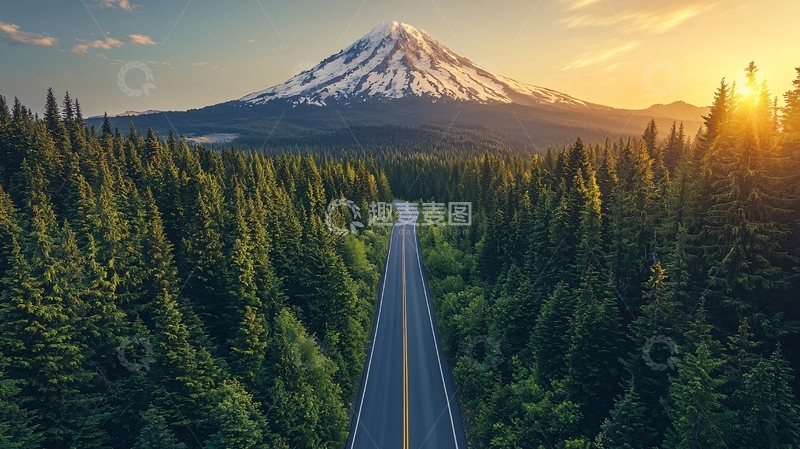 高清大图下载【趣麦麦图】雪山下的公路美景