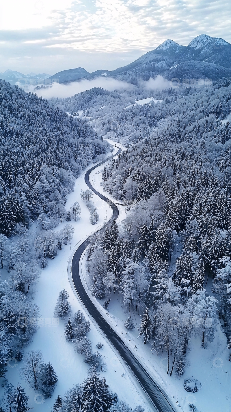 高清大图下载【趣麦麦图】冬日雪山公路