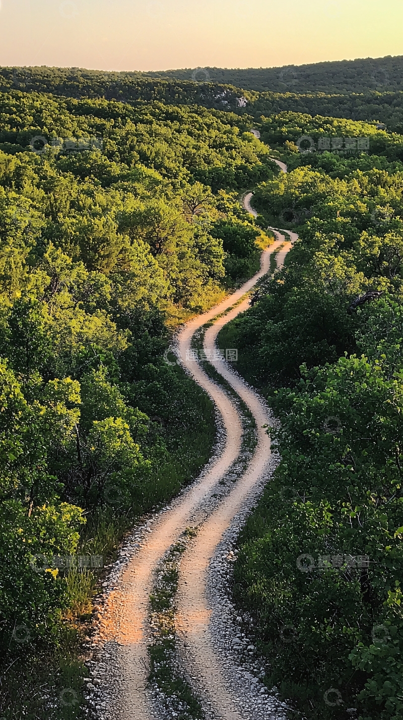 高清大图下载【趣麦麦图】蜿蜒山路