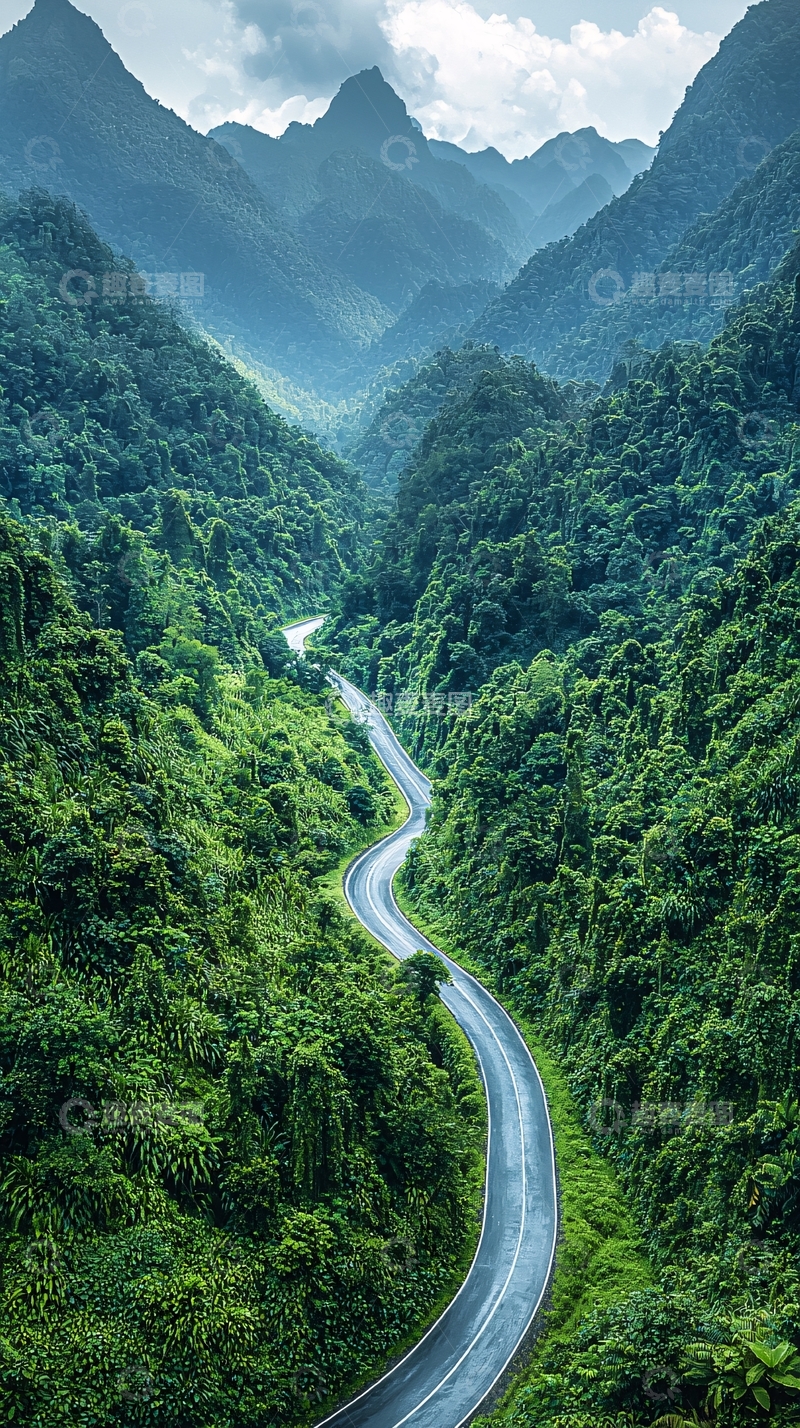 高清大图下载【趣麦麦图】蜿蜒山路穿越绿色丛林