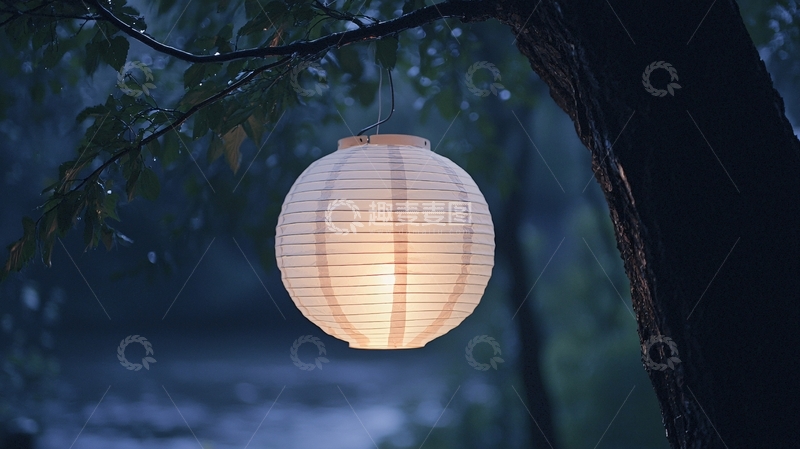 高清大图下载【趣麦麦图】树上悬挂的圆形纸灯笼