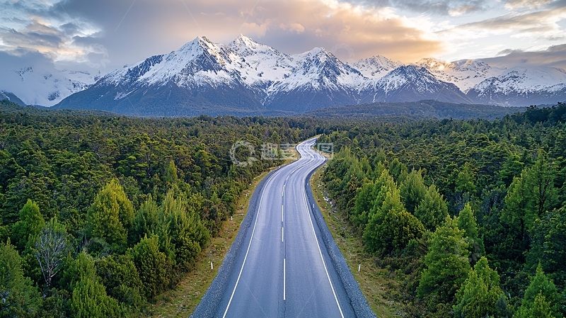 高清大图下载【趣麦麦图】通往雪山的公路