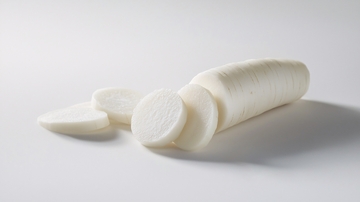 切好的新鲜白萝卜