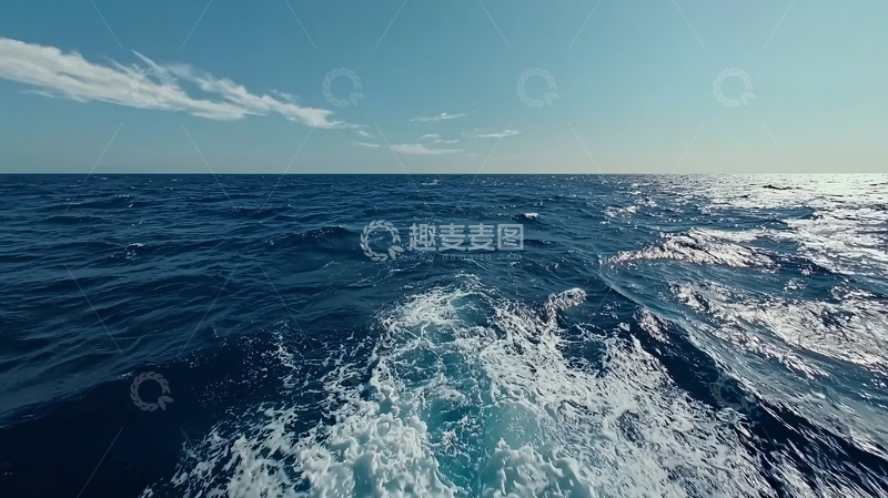 高清大图下载【趣麦麦图】湛蓝大海波浪涌动