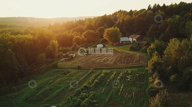 高清大图下载【趣麦麦图】夕阳下的田园风光