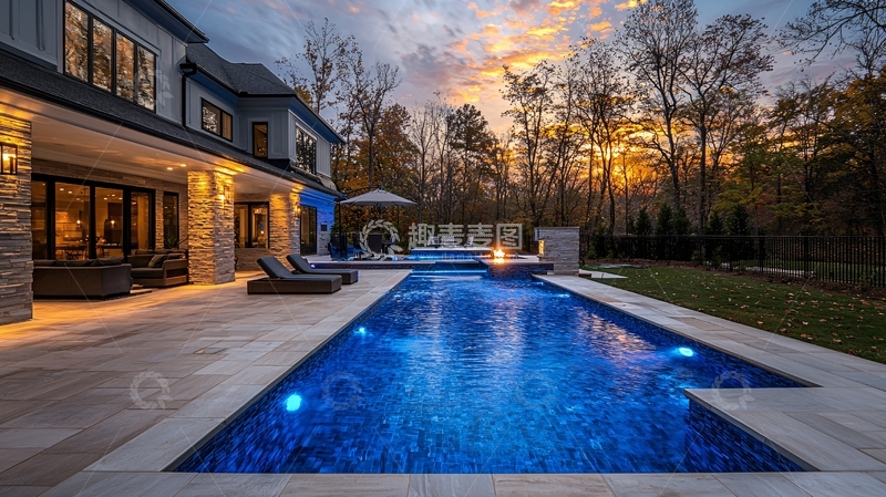 高清大图下载【趣麦麦图】豪华别墅泳池夜景