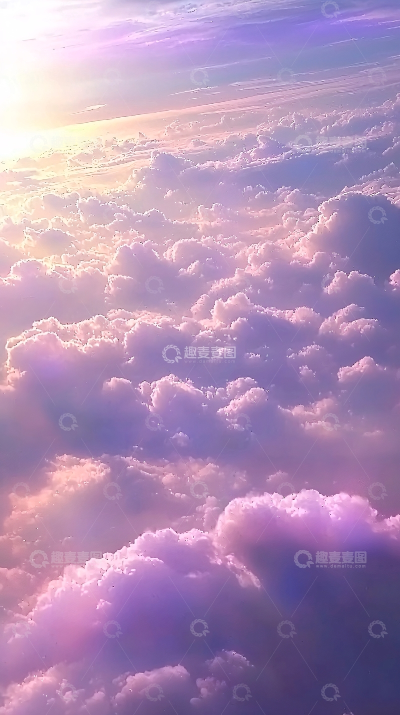 高清大图下载【趣麦麦图】高空俯瞰梦幻紫粉色云海