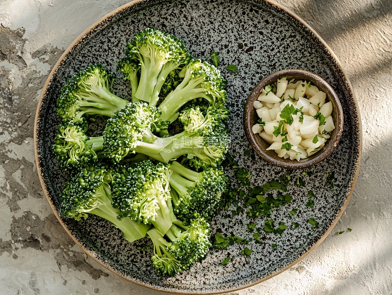 高清大图下载【趣麦麦图】新鲜西兰花和配料