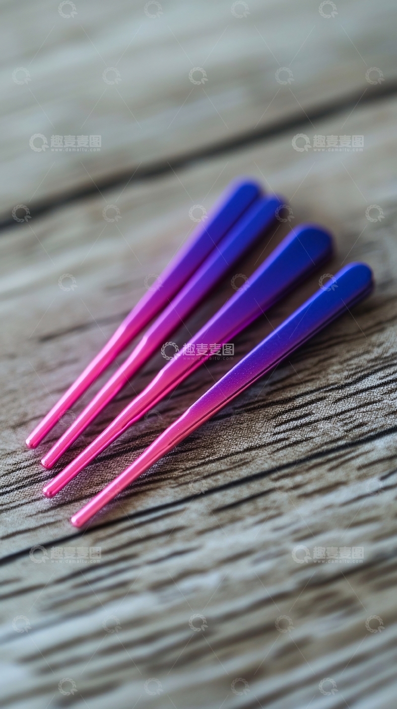 高清大图下载【趣麦麦图】渐变色发夹