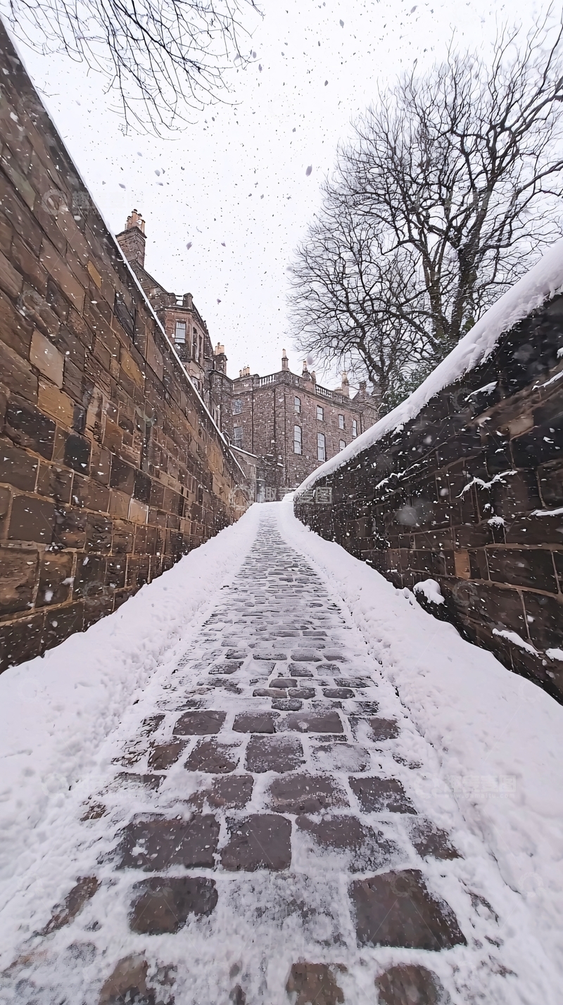 高清大图下载【趣麦麦图】雪中石板路