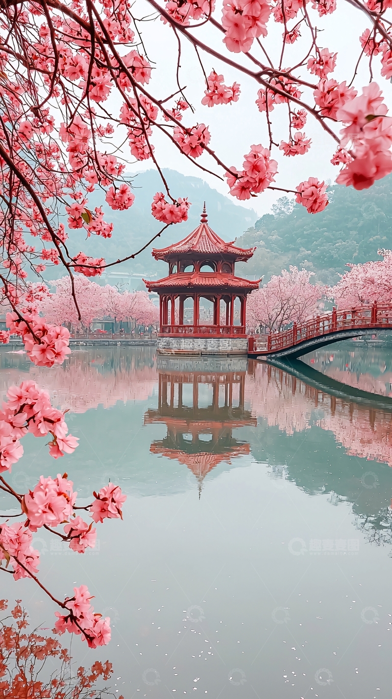高清大图下载【趣麦麦图】水面倒影中的粉色樱花亭