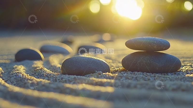 高清大图下载【趣麦麦图】日落时分沙滩上的石头