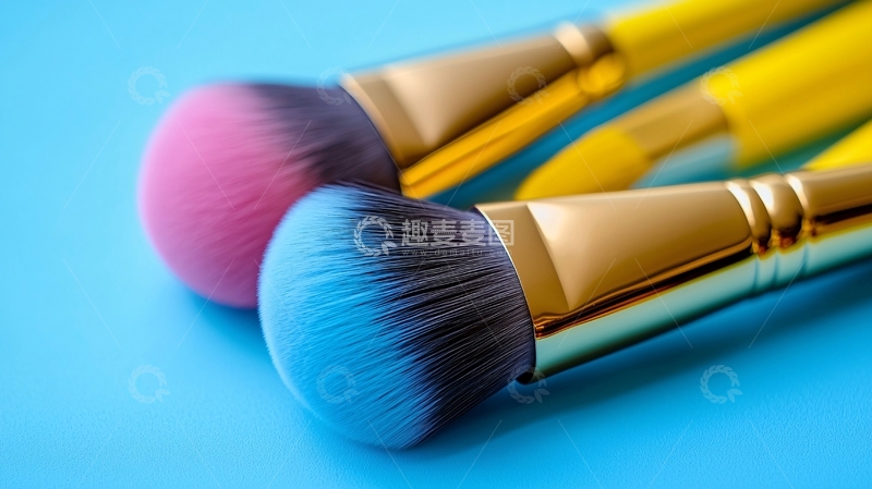高清大图下载【趣麦麦图】彩妆刷