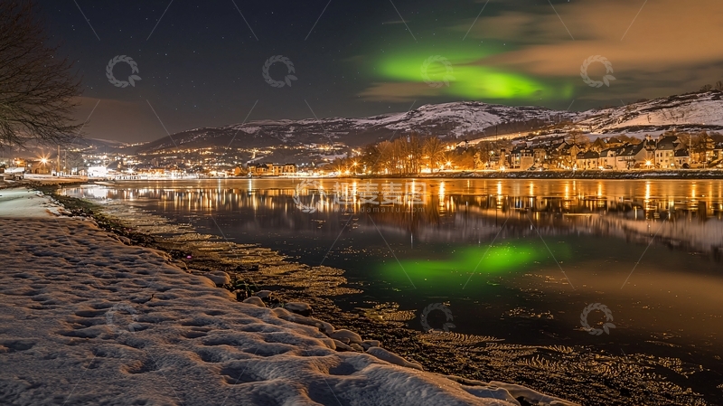 高清大图下载【趣麦麦图】极光倒影夜景城市