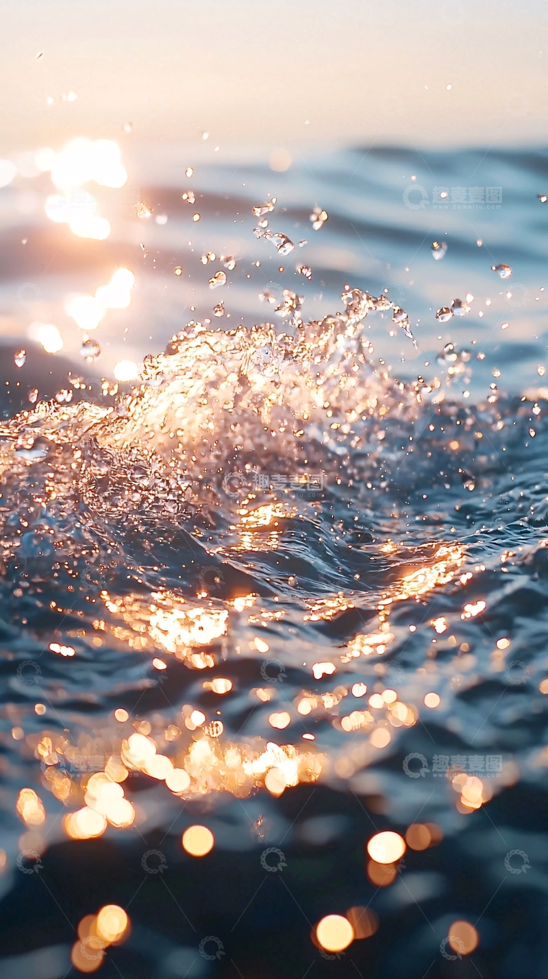 高清大图下载【趣麦麦图】阳光下的海浪