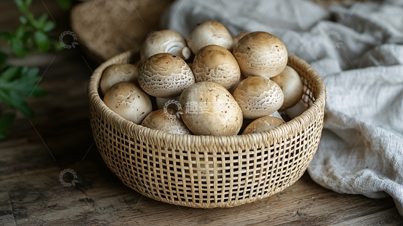 高清大图下载【趣麦麦图】篮子里一堆蘑菇